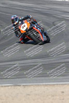 media/Nov-16-2025-Race Pace (Sun) [[8c5fa54630]]/Verified Riders/1-Turns 9 and 10 (925am)/